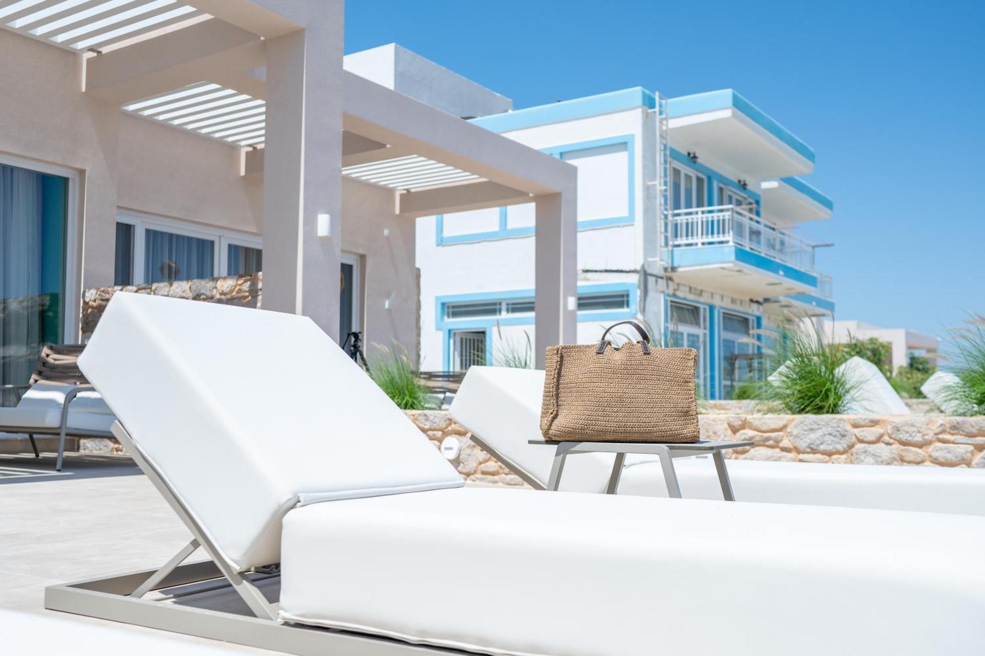 Nalu Luxury Suites Adults Only Kéfalos エクステリア 写真