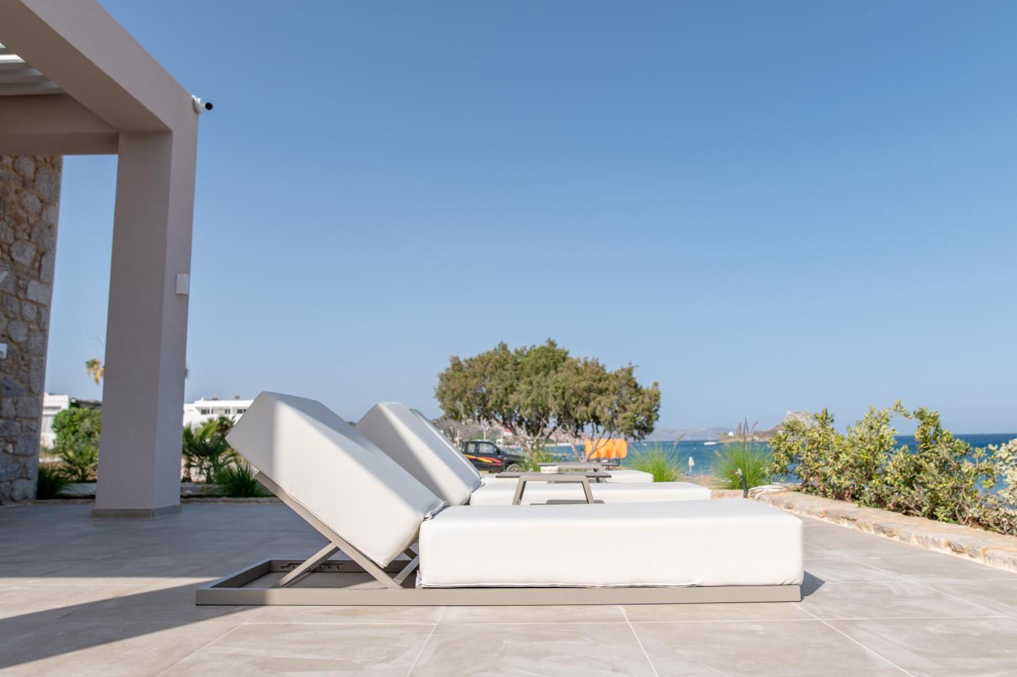 Nalu Luxury Suites Adults Only Kéfalos エクステリア 写真